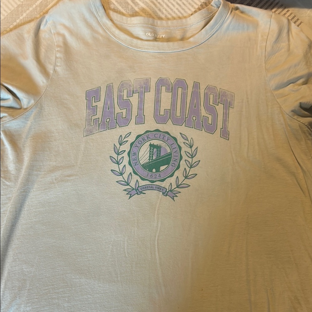 Old Navy Light Green East Coast Tee